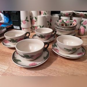 Set of 4 Franciscan Ware "Desert Rose" Teacup and Saucer sets